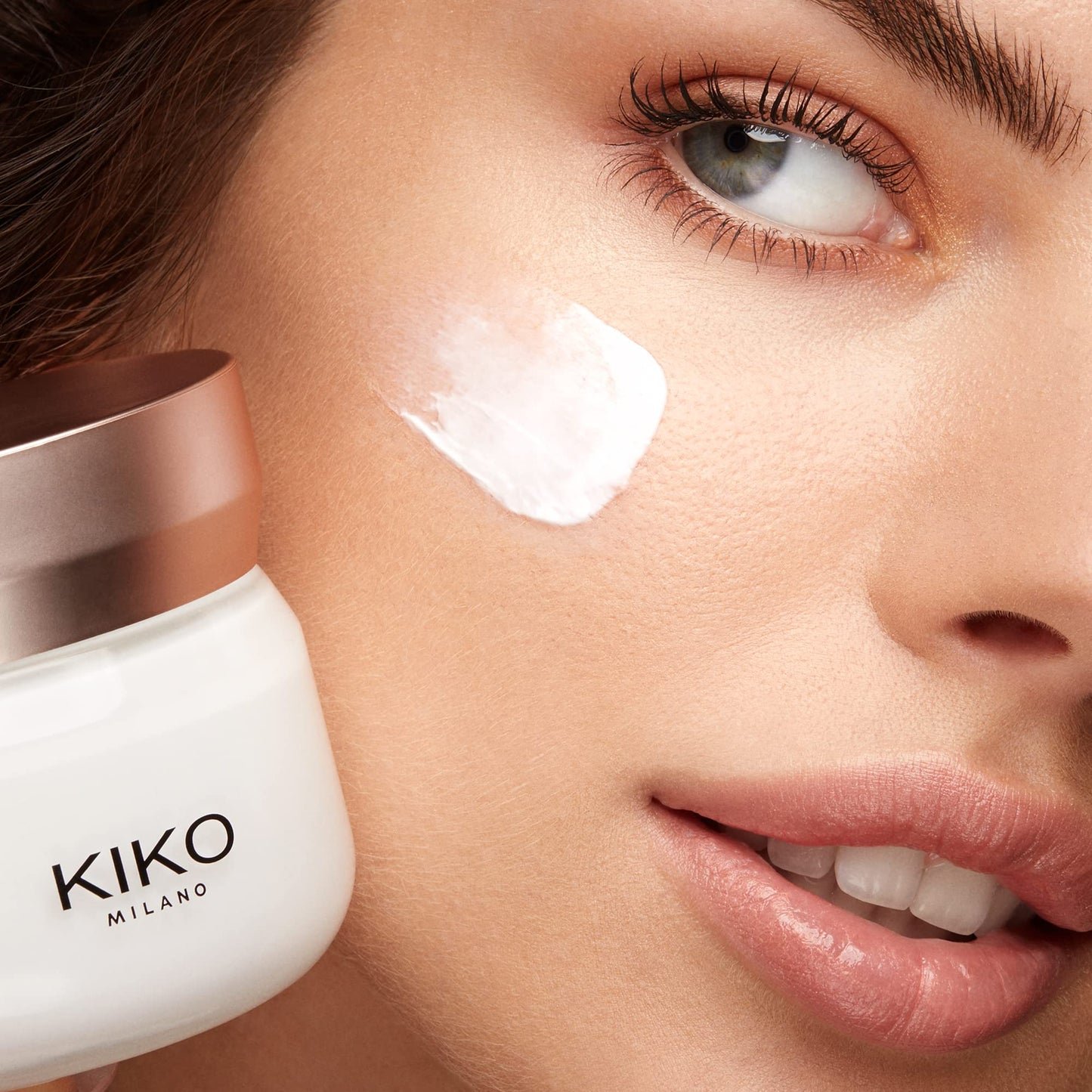 KIKO Milano Bright Lift Day | Crema De Día Efecto Lifting E Iluminadora Con Colágeno Marino - Spf 15
