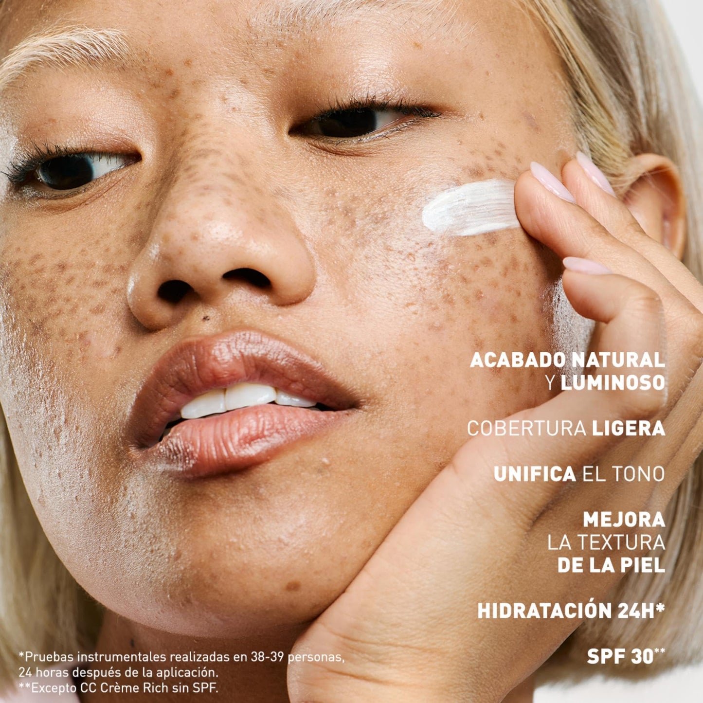 Erborian - CC Crème con Centella Asiática - Crema Facial Iluminadora de Alta Definición y Maquillaje - Protección Solar SPF 30 - Cosmética Coreana - Doré 40ml